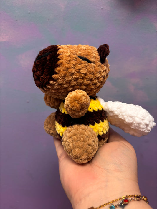 Crocheted Cap-bee-bara (capybara)