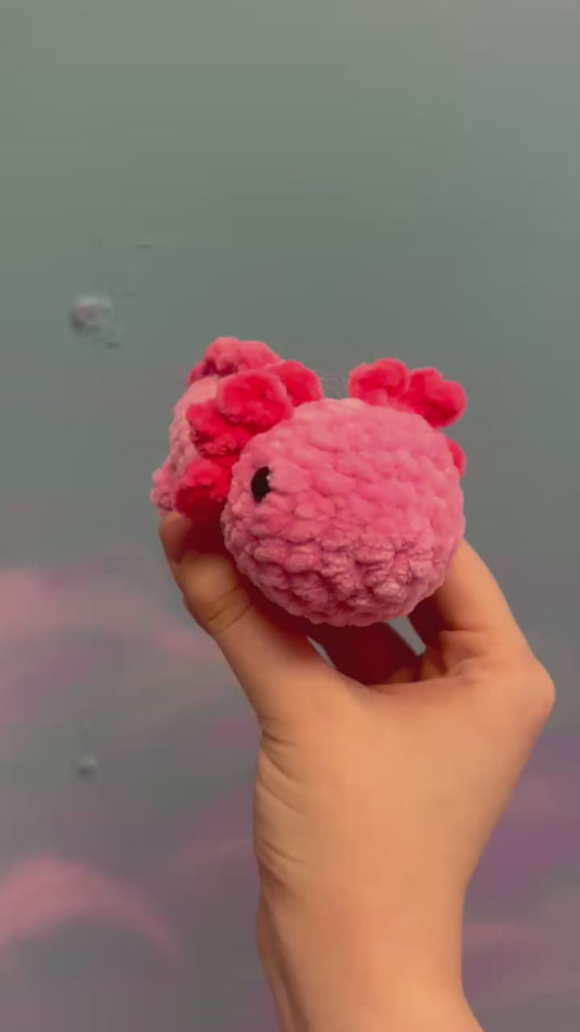 Smol Axolotl Crocheted